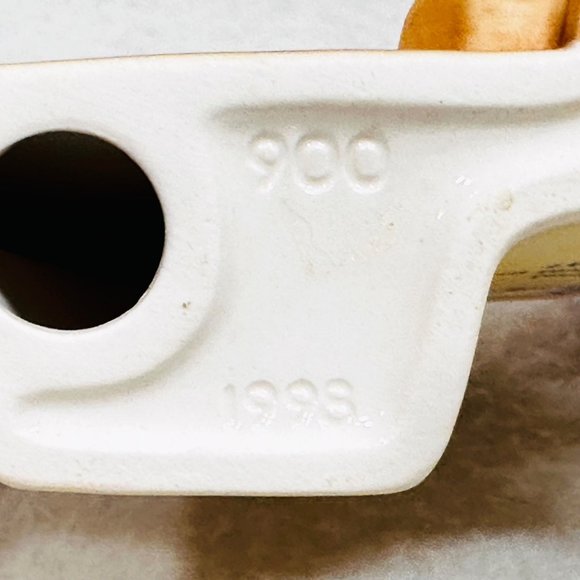 Goebel Hummel #900 Merry Wanderer Plaque w/Bee - Exclusive 1999 - Picture 12 of 12